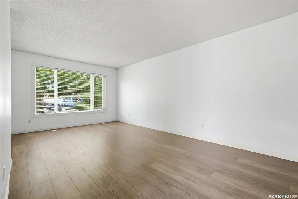 3151 Jenkins Drive E Regina SK S4N 6X4
