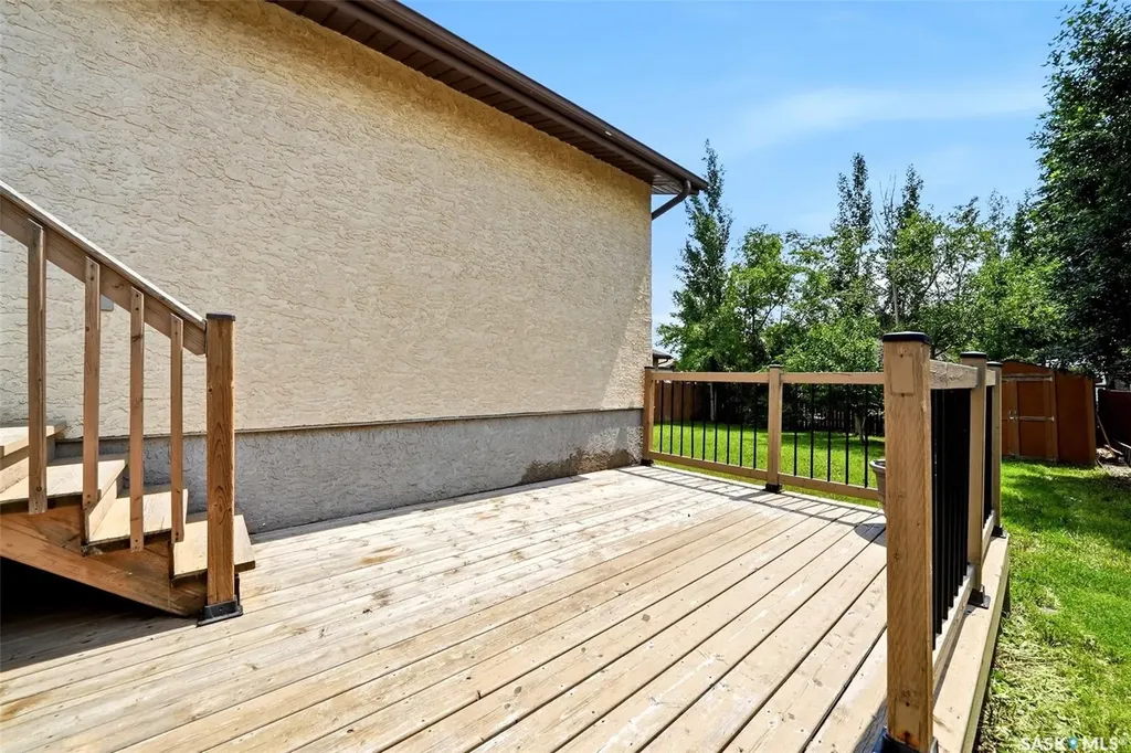 3151 Jenkins Drive E Regina SK S4N 6X4