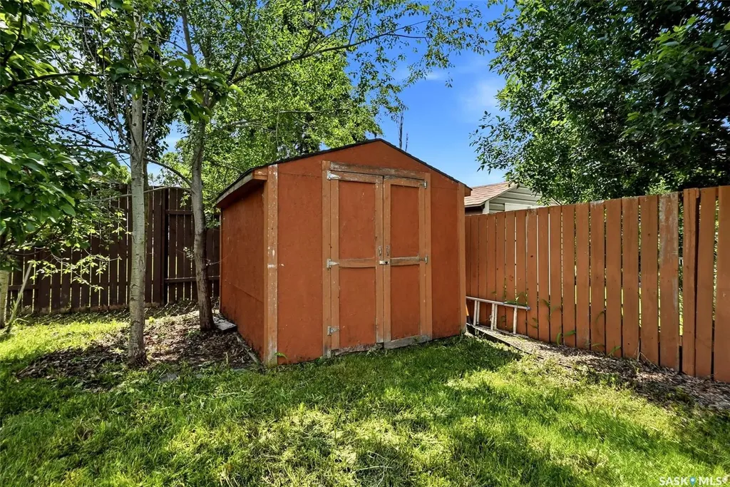 3151 Jenkins Drive E Regina SK S4N 6X4