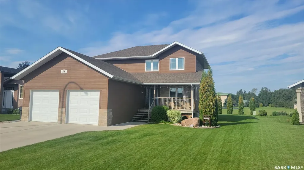 108 Coventry Crescent Nipawin SK S0E 1E0