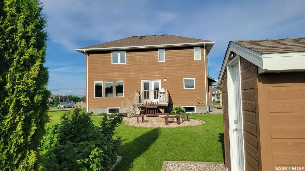 108 Coventry Crescent Nipawin SK S0E 1E0