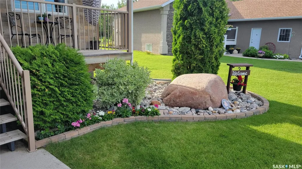 108 Coventry Crescent Nipawin SK S0E 1E0