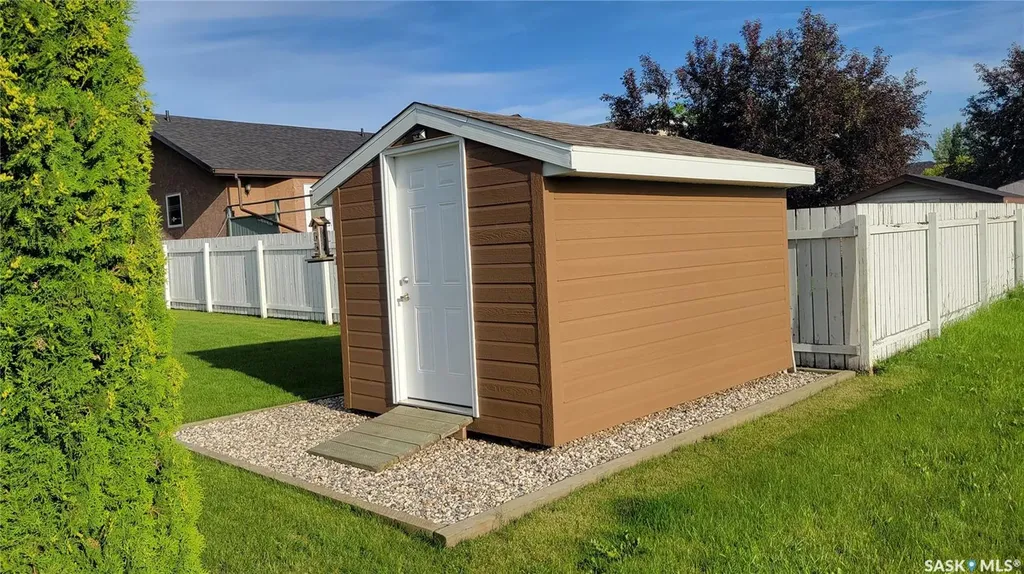 108 Coventry Crescent Nipawin SK S0E 1E0