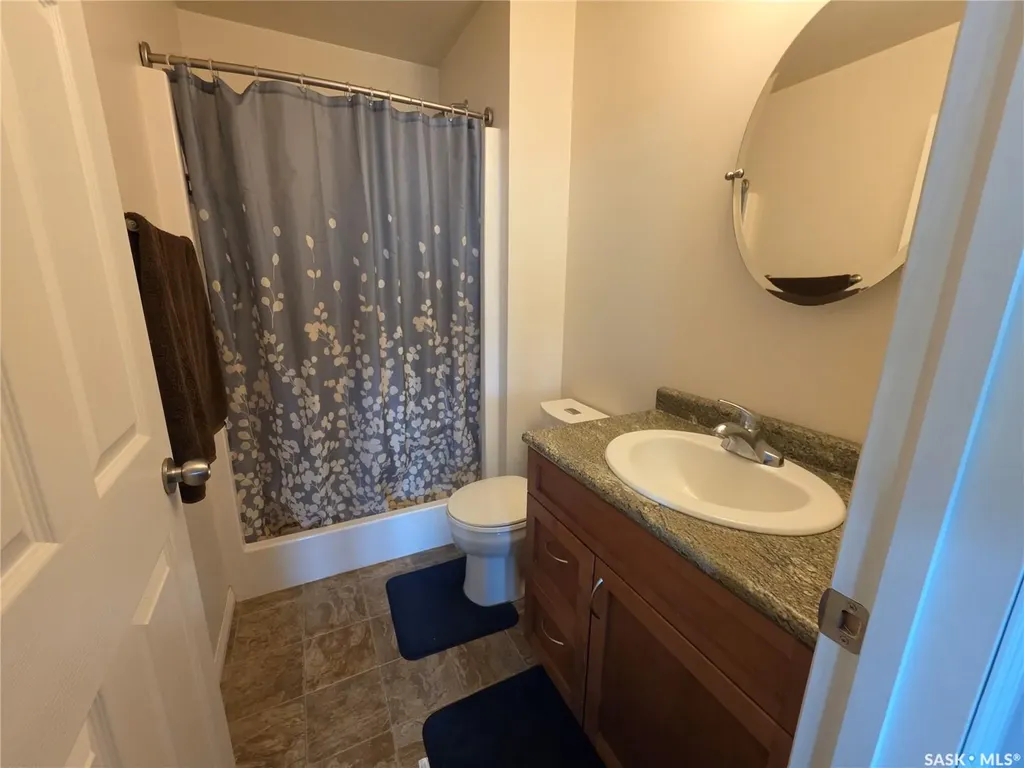 612 7th Avenue W Meadow Lake SK S9X 1B1