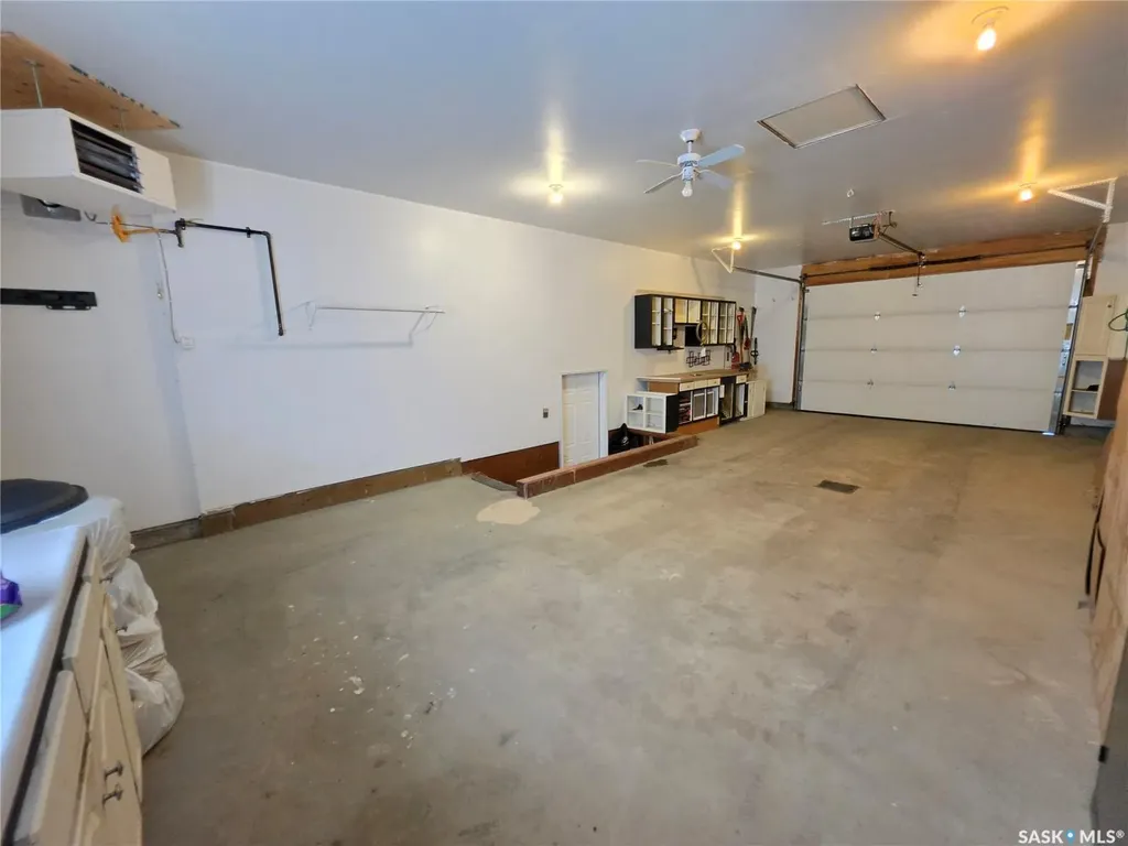612 7th Avenue W Meadow Lake SK S9X 1B1