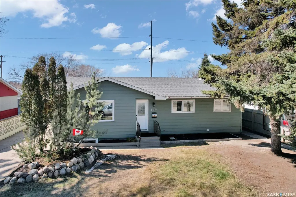 2406 Preston Avenue S Saskatoon SK S7J 2G4