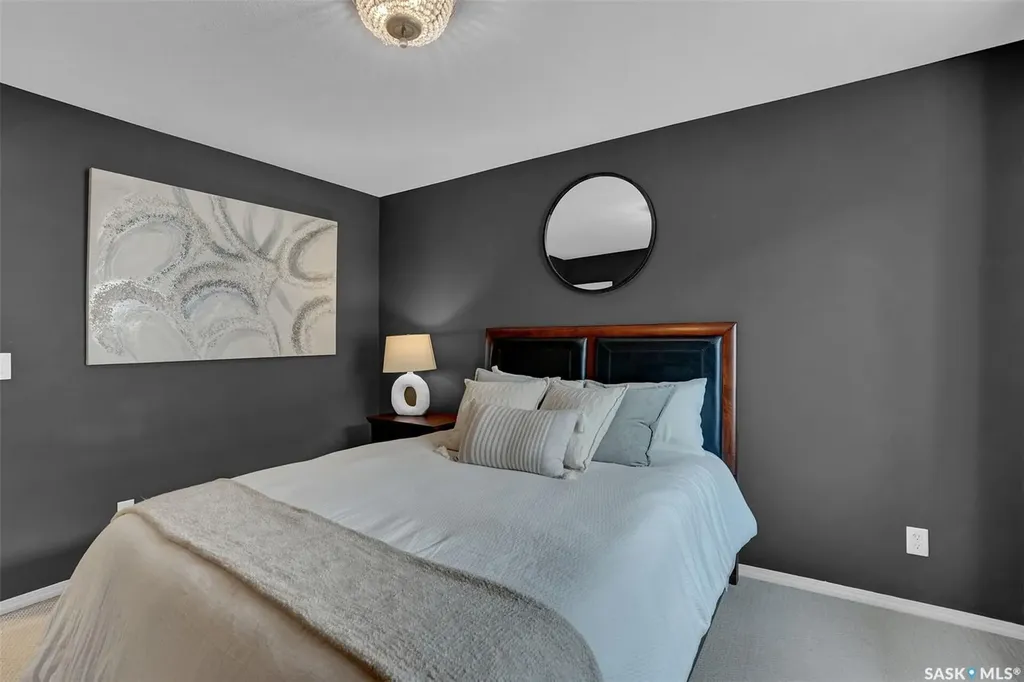 1043 Birchwood Place Regina SK S4S 7L1