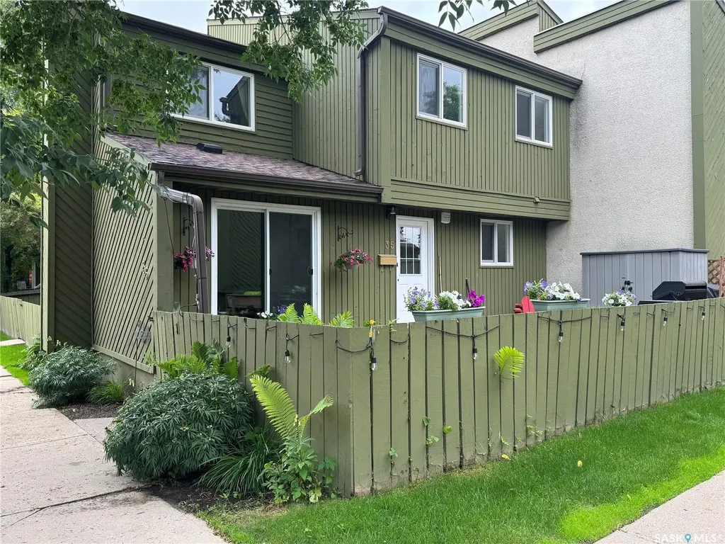 215 Primrose Drive Saskatoon SK S7K 5H9