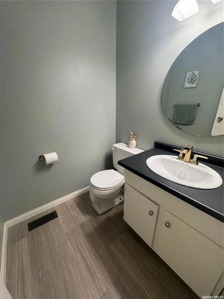 215 Primrose Drive Saskatoon SK S7K 5H9