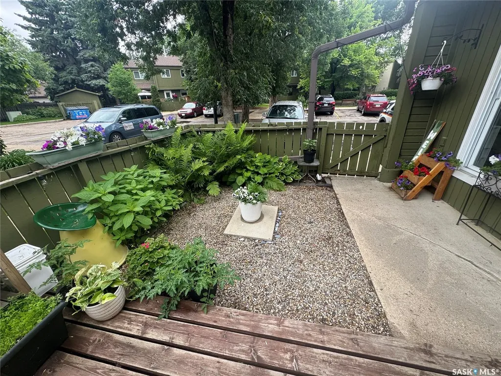 215 Primrose Drive Saskatoon SK S7K 5H9
