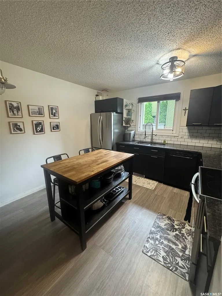 215 Primrose Drive Saskatoon SK S7K 5H9