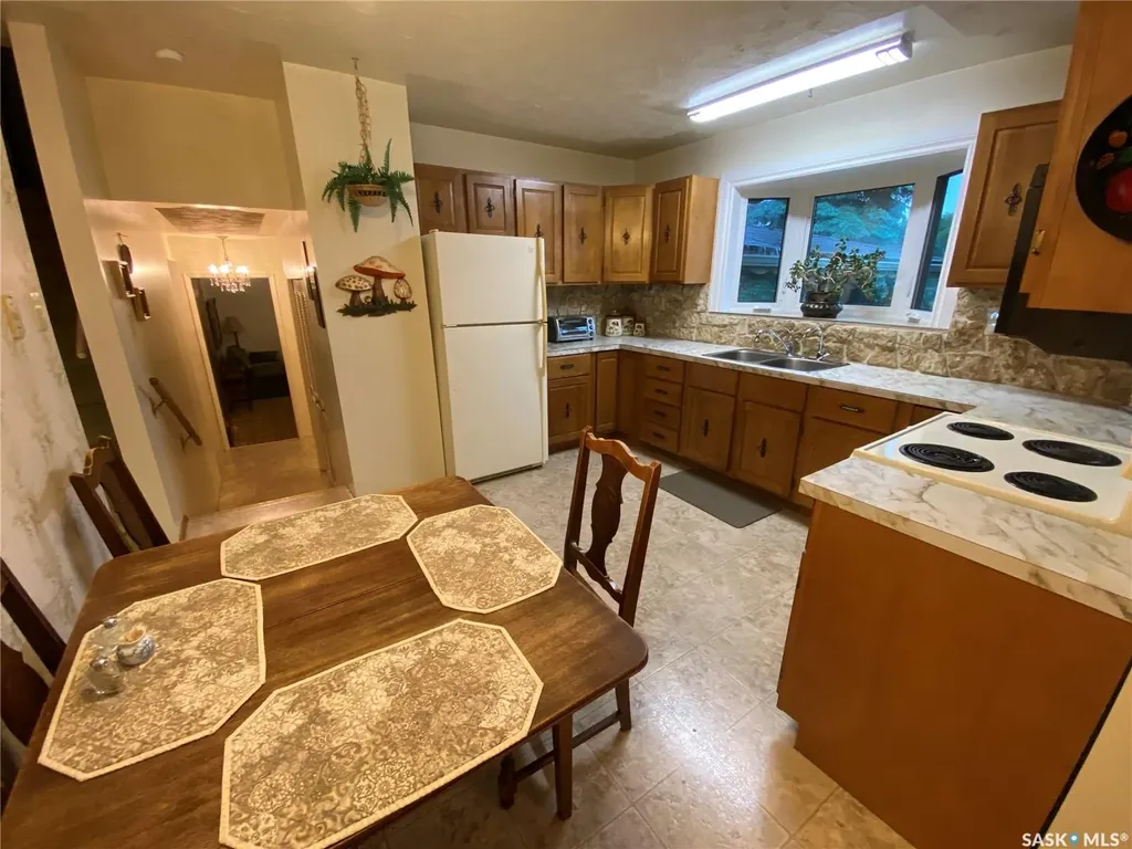 348 Wellington Park Road Yorkton SK S3N 3B7