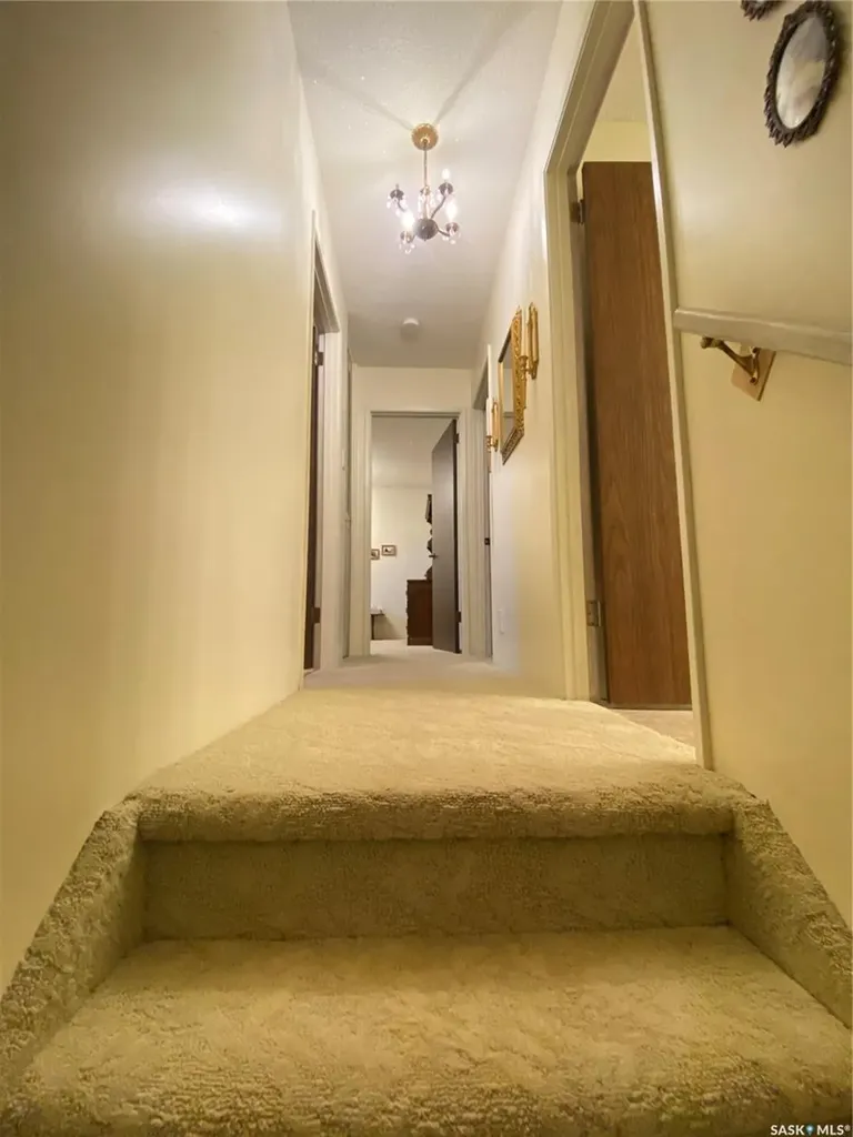 348 Wellington Park Road Yorkton SK S3N 3B7