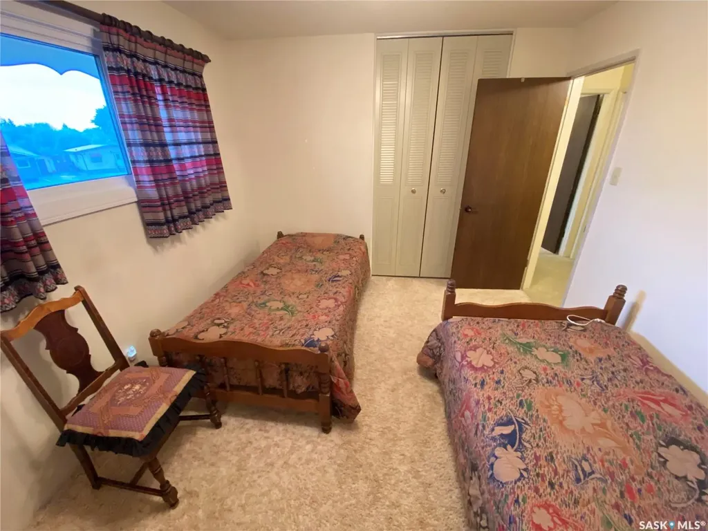 348 Wellington Park Road Yorkton SK S3N 3B7