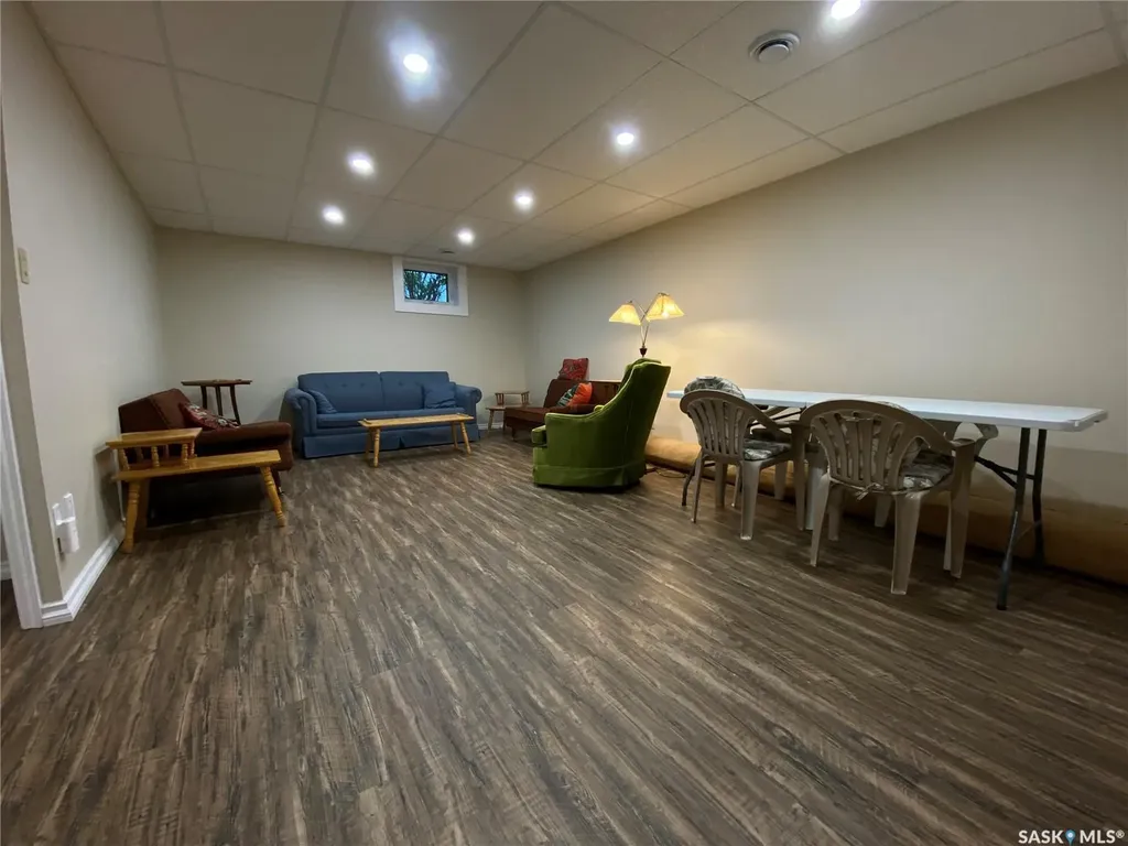 348 Wellington Park Road Yorkton SK S3N 3B7