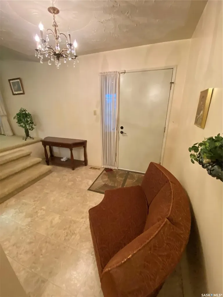 348 Wellington Park Road Yorkton SK S3N 3B7
