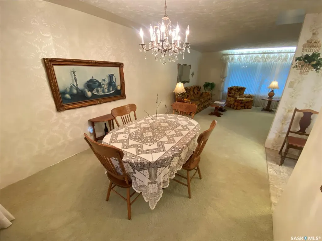 348 Wellington Park Road Yorkton SK S3N 3B7