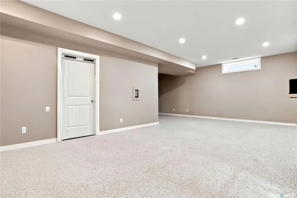 110 Stepney Crescent Saskatoon SK S7T 0A5