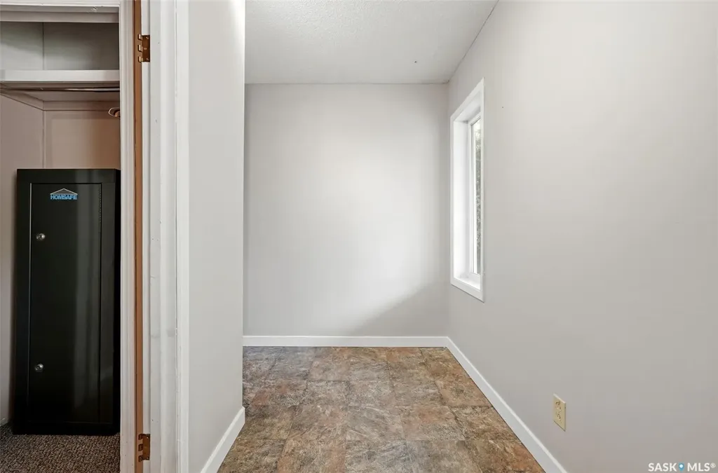 213 Grove Avenue Saskatchewan Beach SK S0G 4L0