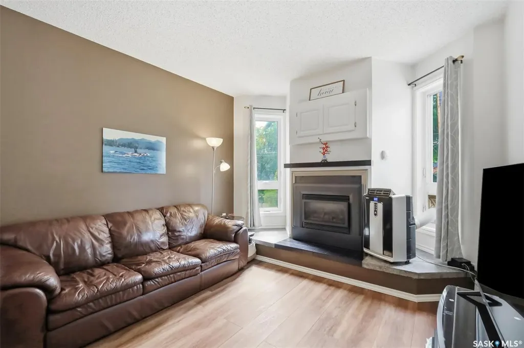 114 Clarence Avenue S Saskatoon SK S7N 1H1