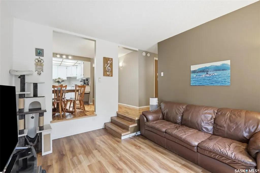 114 Clarence Avenue S Saskatoon SK S7N 1H1