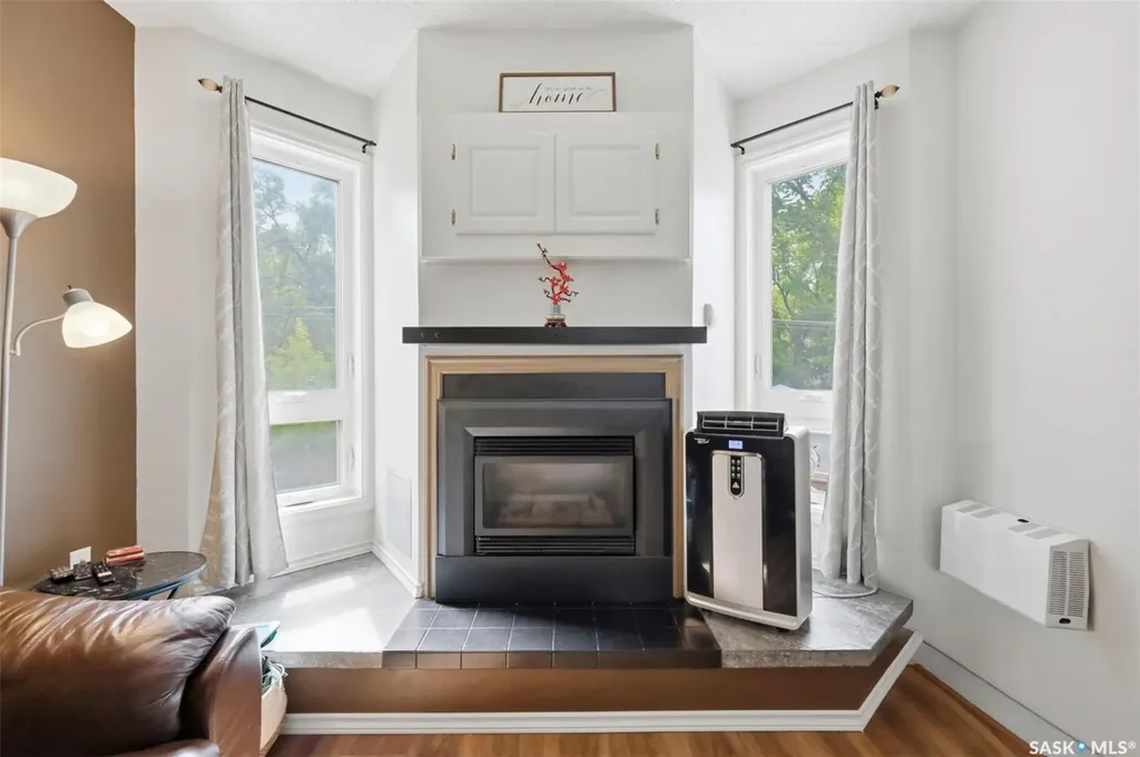 114 Clarence Avenue S Saskatoon SK S7N 1H1
