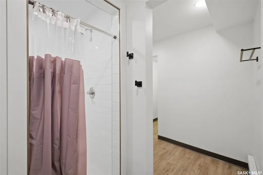114 Clarence Avenue S Saskatoon SK S7N 1H1