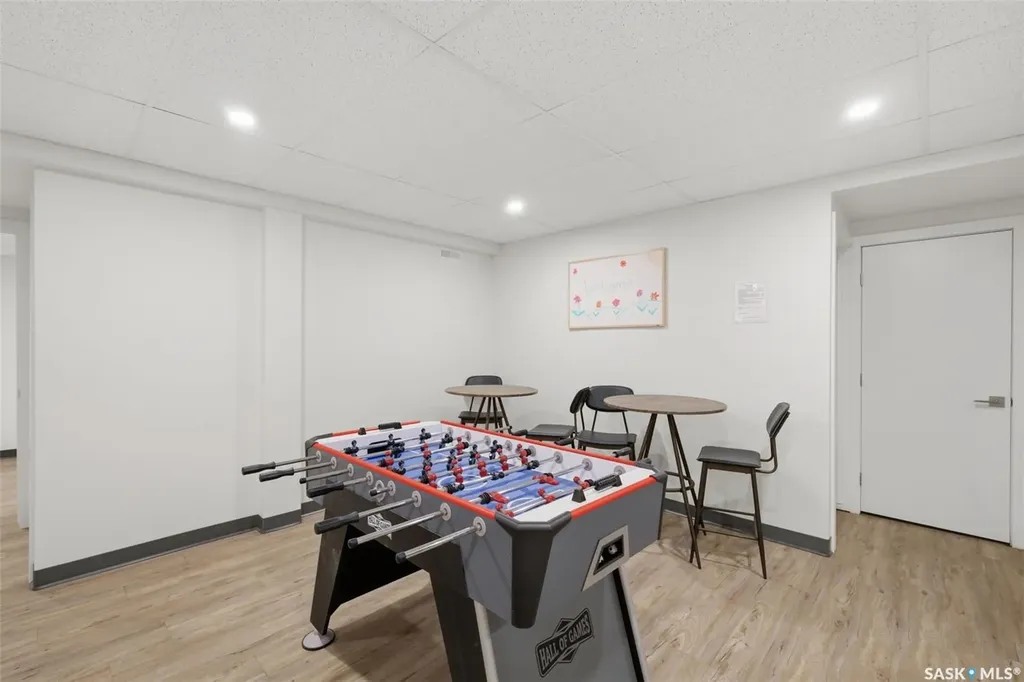 114 Clarence Avenue S Saskatoon SK S7N 1H1