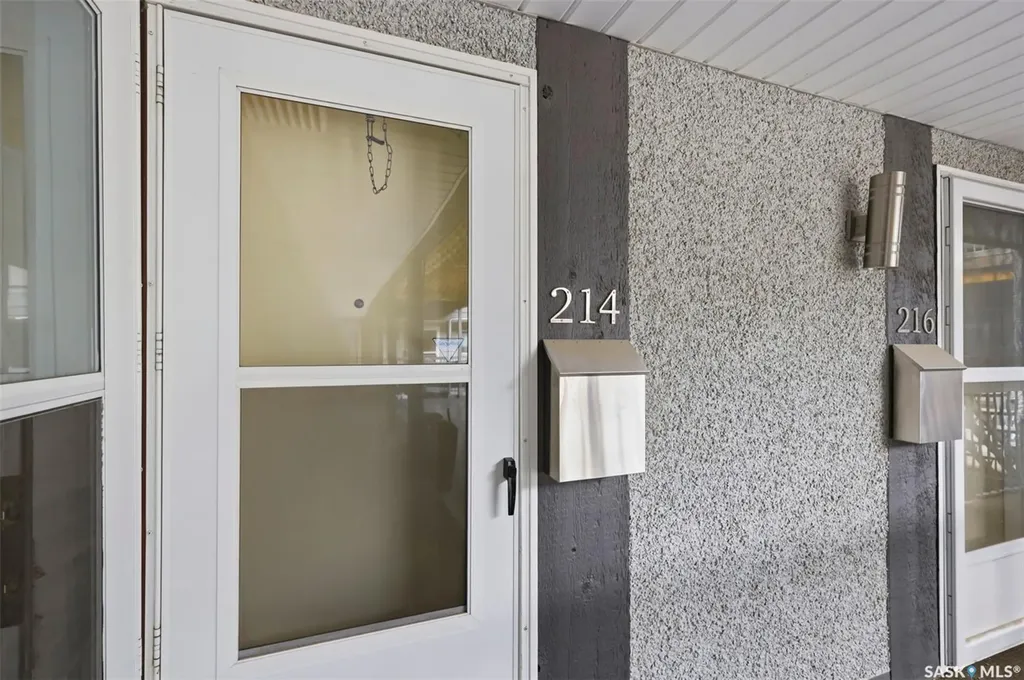 114 Clarence Avenue S Saskatoon SK S7N 1H1