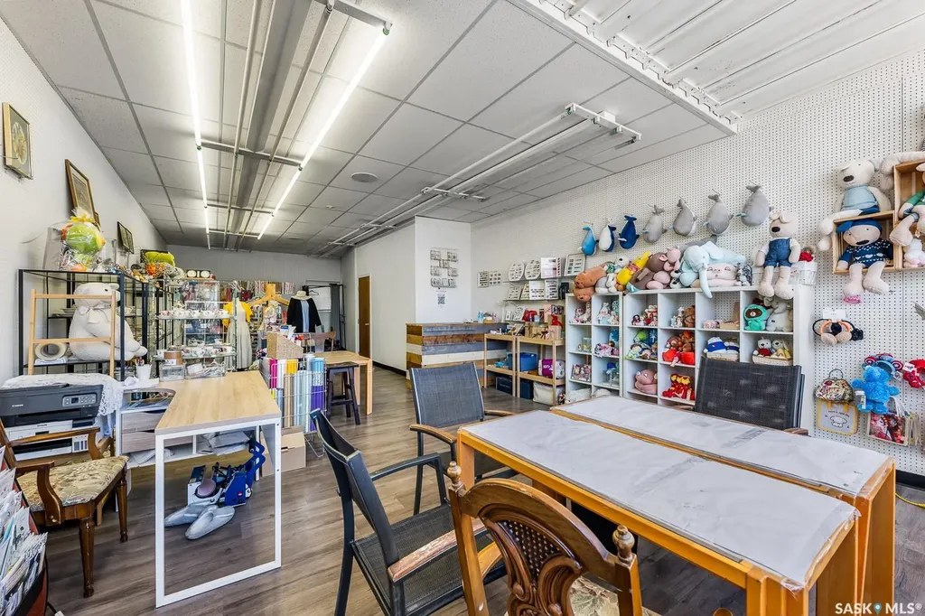 1531 11th Avenue Regina SK S4P 0H3