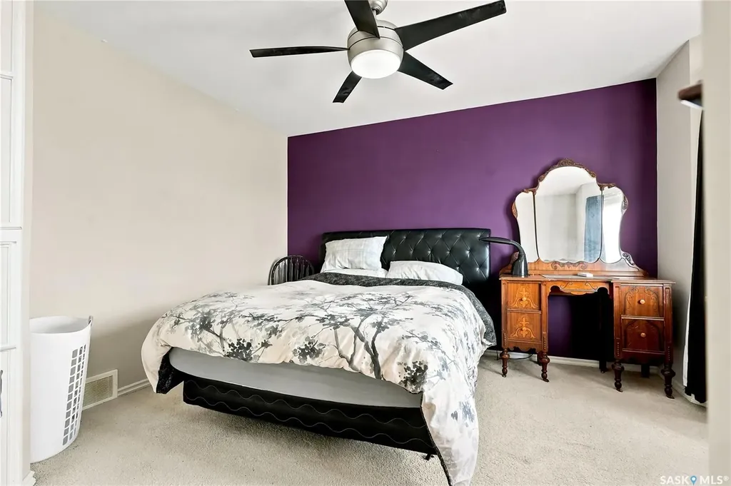 415 Lynd Crescent Saskatoon SK S7T 0C2