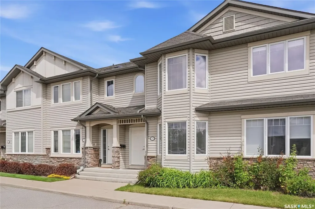 415 Lynd Crescent Saskatoon SK S7T 0C2
