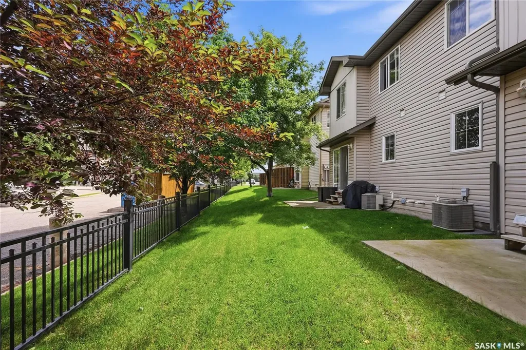 415 Lynd Crescent Saskatoon SK S7T 0C2