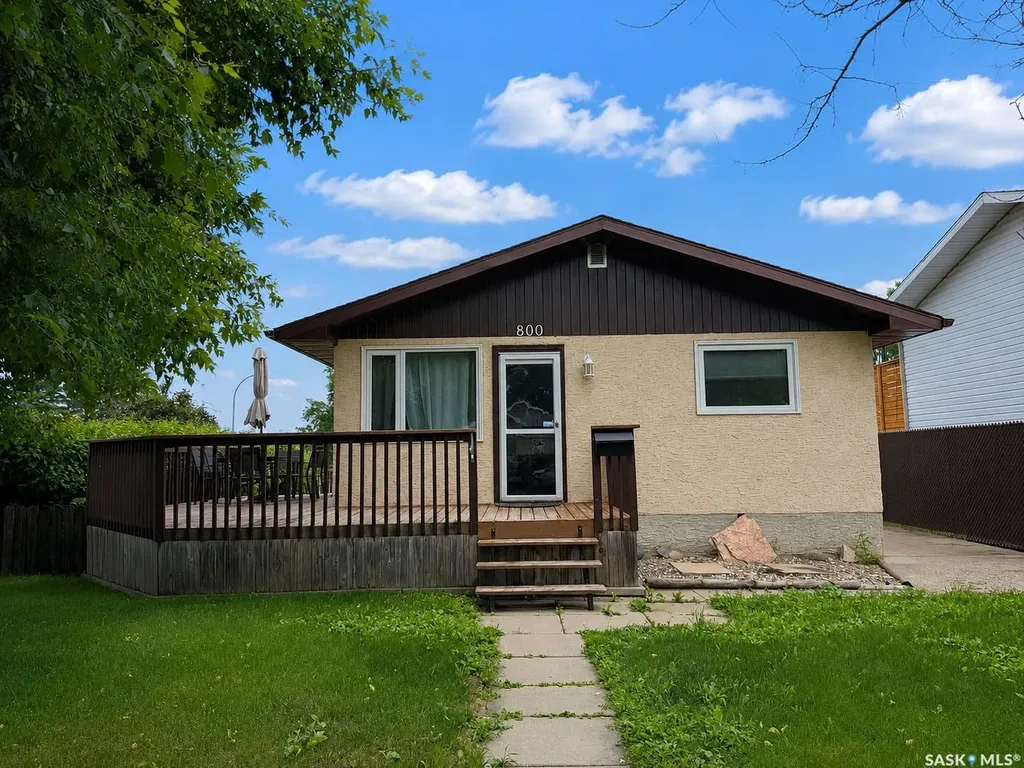 800 1st Street E Prince Albert SK S6V 0C2