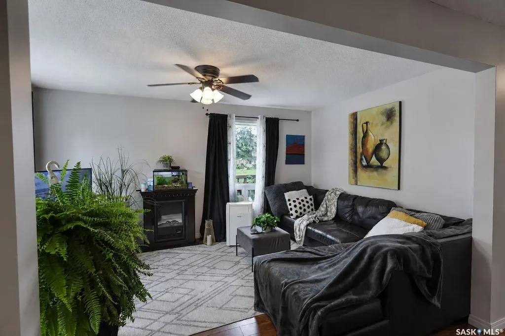 800 1st Street E Prince Albert SK S6V 0C2