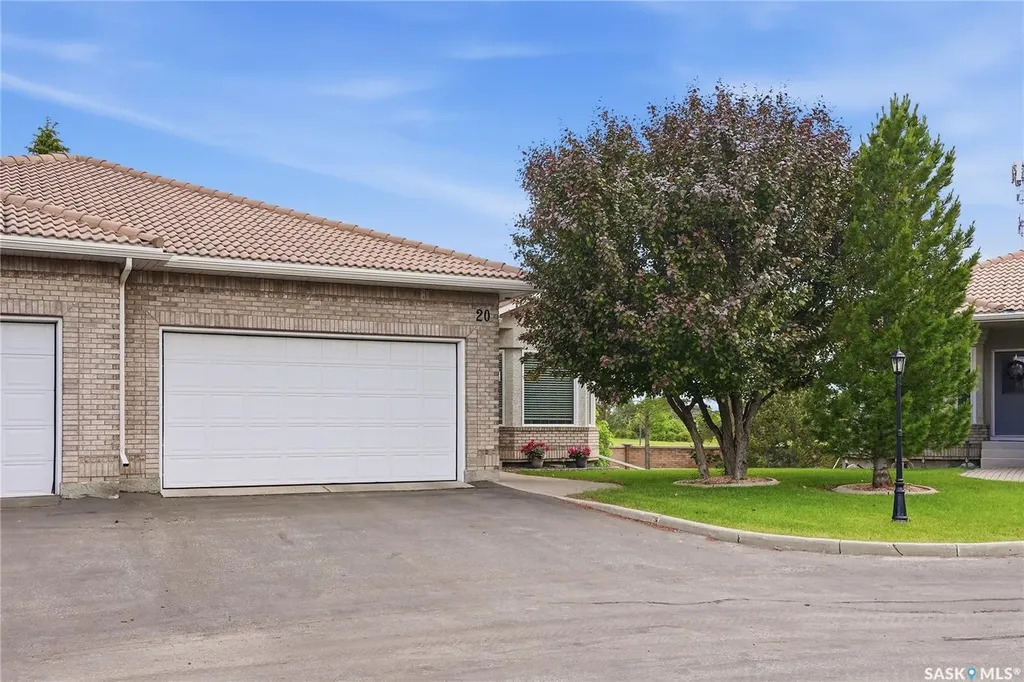 315 Bayview Crescent Saskatoon SK S7V 1B5