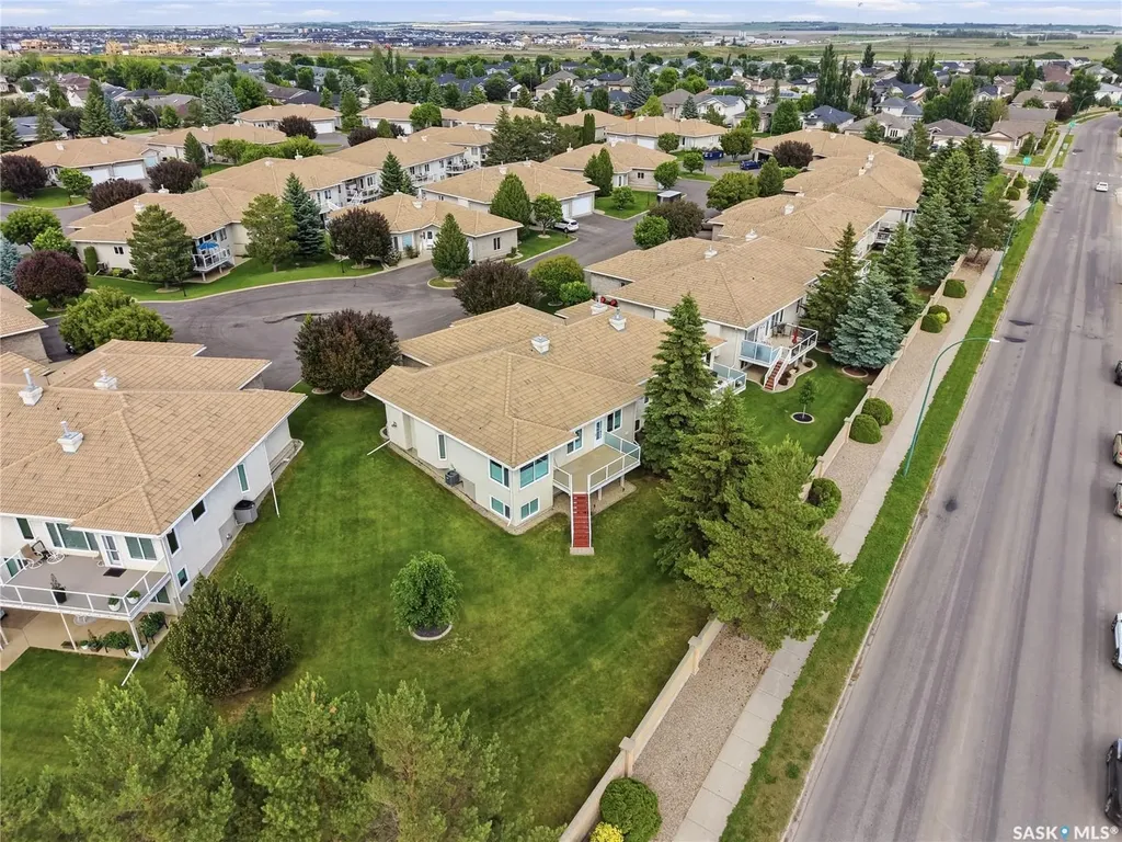 315 Bayview Crescent Saskatoon SK S7V 1B5