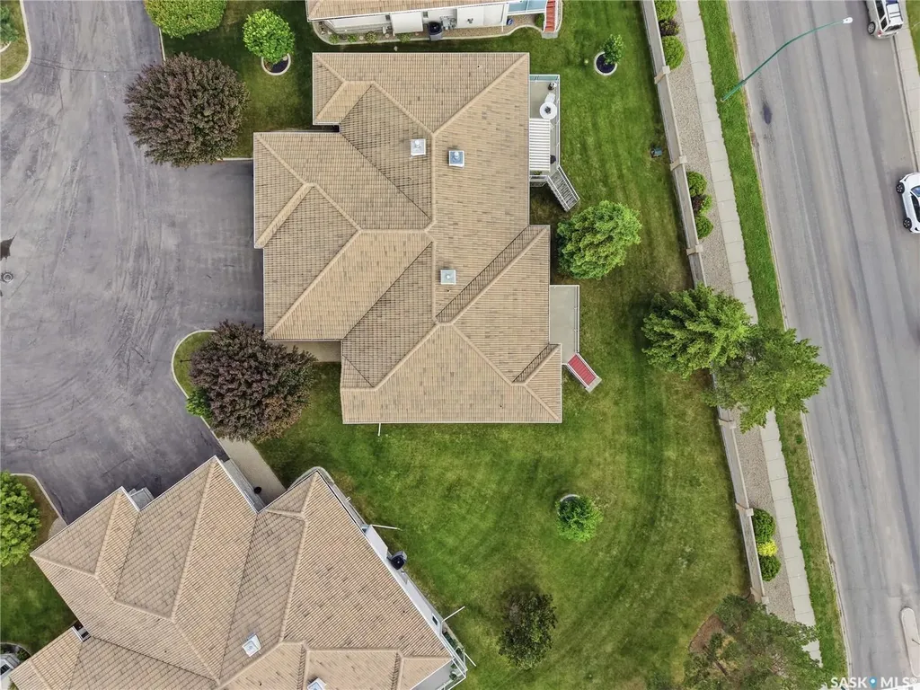 315 Bayview Crescent Saskatoon SK S7V 1B5