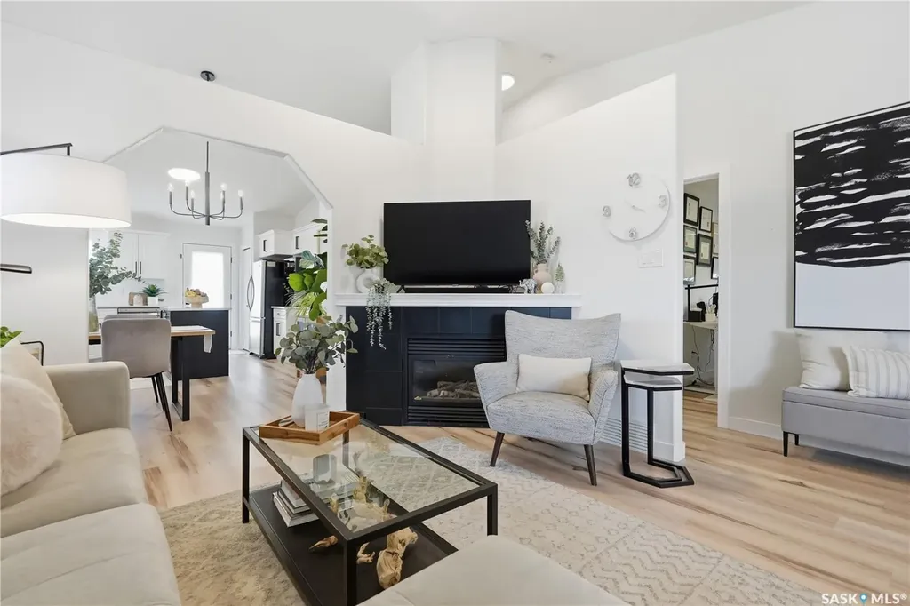 3627 Nottingham Crescent Regina SK S4V 2Z9