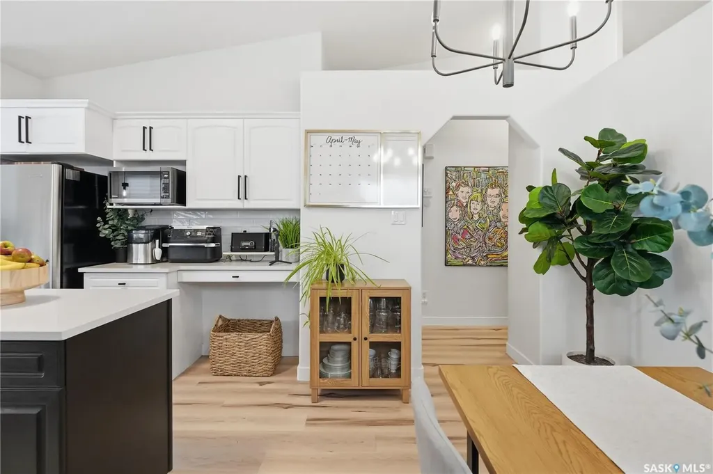 3627 Nottingham Crescent Regina SK S4V 2Z9
