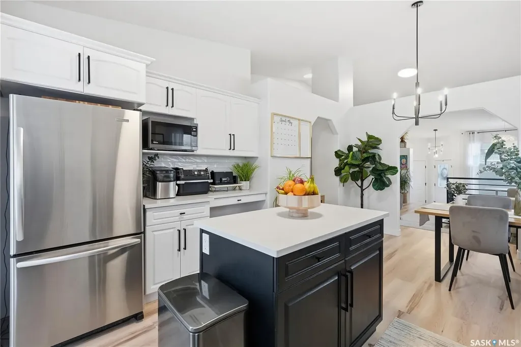 3627 Nottingham Crescent Regina SK S4V 2Z9