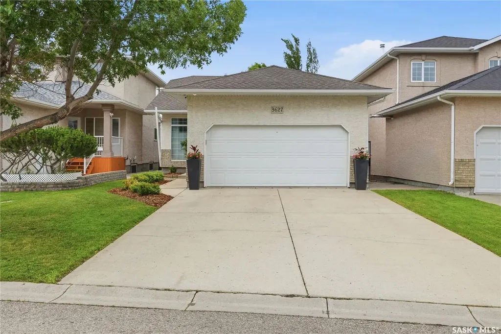3627 Nottingham Crescent Regina SK S4V 2Z9