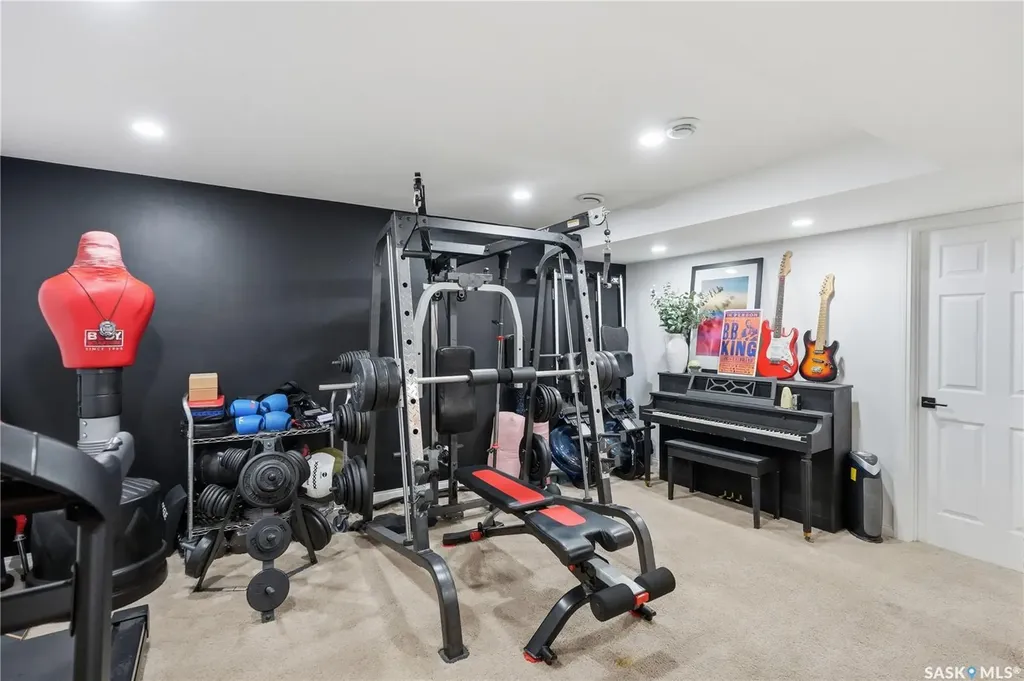 3627 Nottingham Crescent Regina SK S4V 2Z9