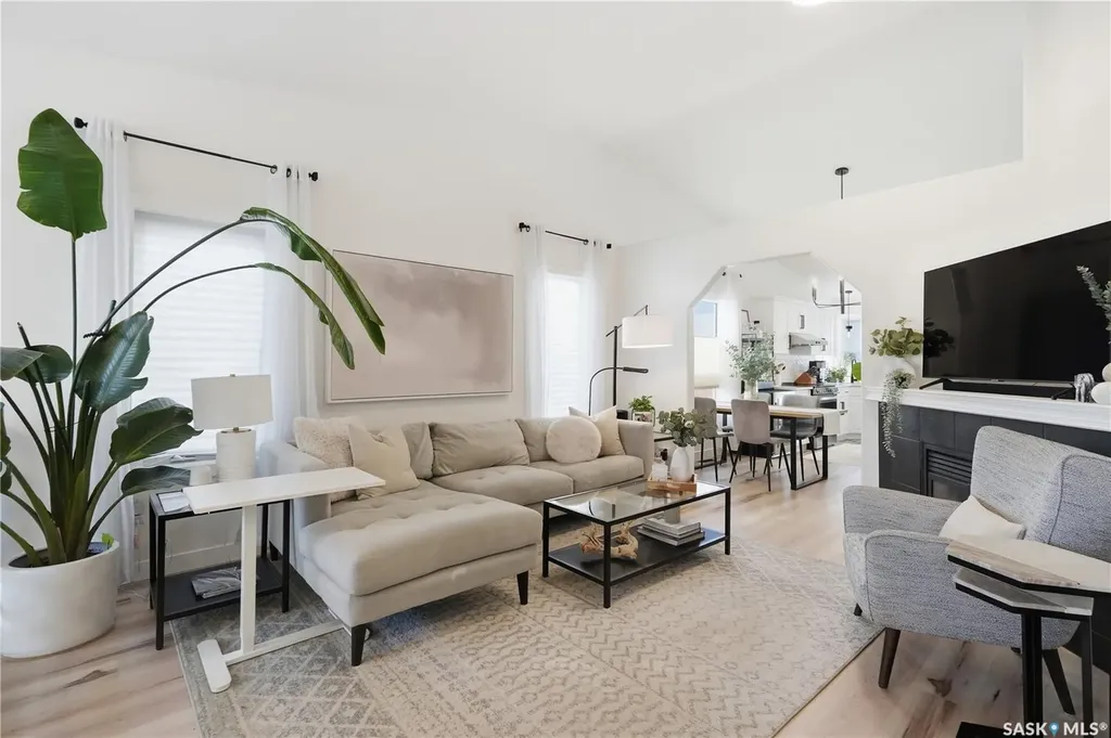 3627 Nottingham Crescent Regina SK S4V 2Z9