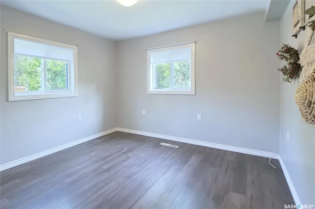 568 Athabasca Street E Moose Jaw SK S6H 0M1
