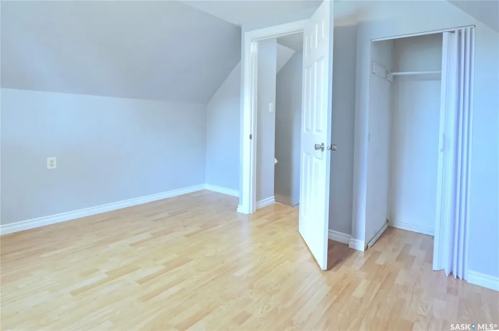 568 Athabasca Street E Moose Jaw SK S6H 0M1