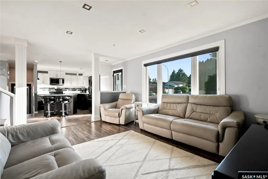 559 Delaronde Road Saskatoon SK S7J 4A7