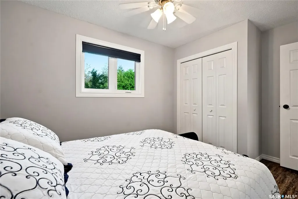 559 Delaronde Road Saskatoon SK S7J 4A7