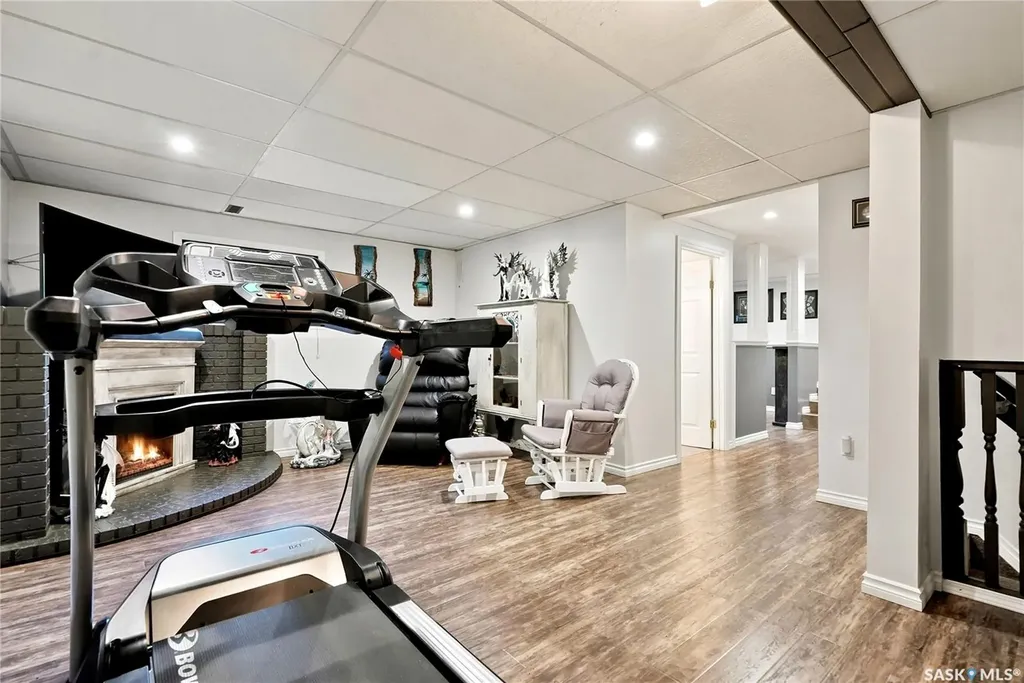 559 Delaronde Road Saskatoon SK S7J 4A7