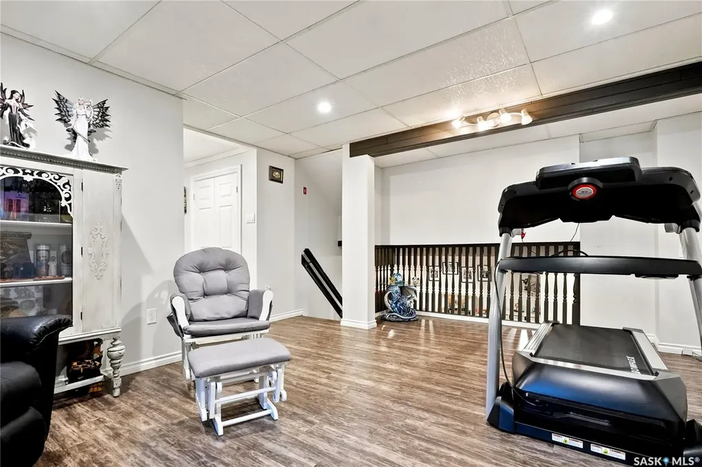 559 Delaronde Road Saskatoon SK S7J 4A7